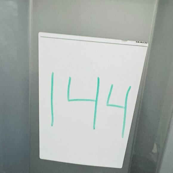 Judy Blue Distressed High Rise Straight Leg Jeans Women’s Size 27 - Picture 3 of 8